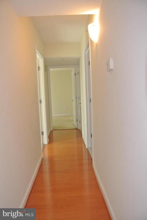 Building Photo - 7923 Eastern Ave NW