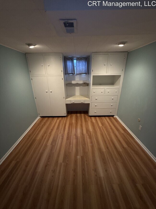 Building Photo - Beautiful 3 Bed 2.5 Single Family Home in ...