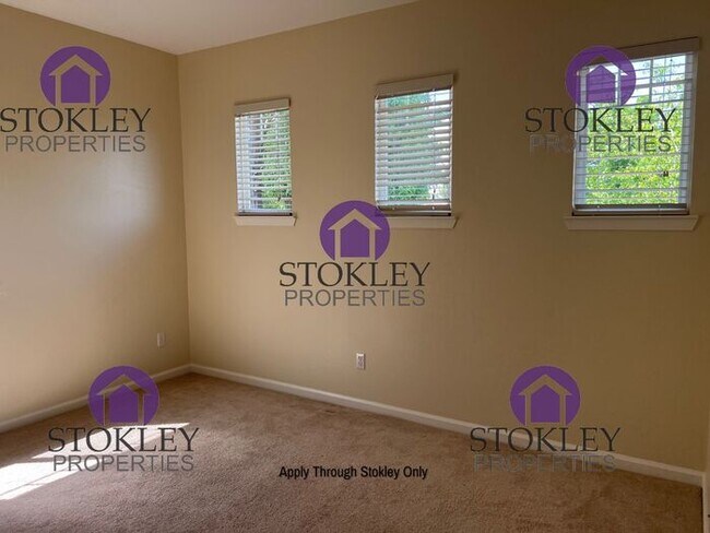 Building Photo - Stokley Properties Presents 458 Chestnut S...