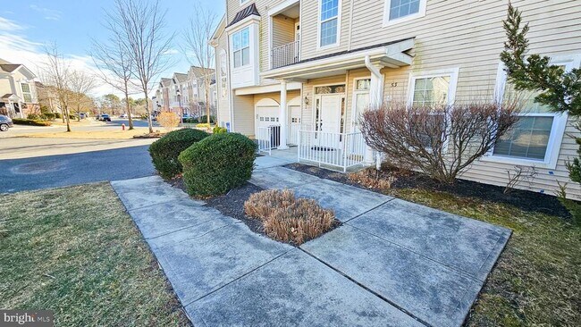 Building Photo - 51 Farrah Dr