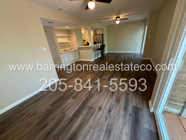 Building Photo - Vestavia