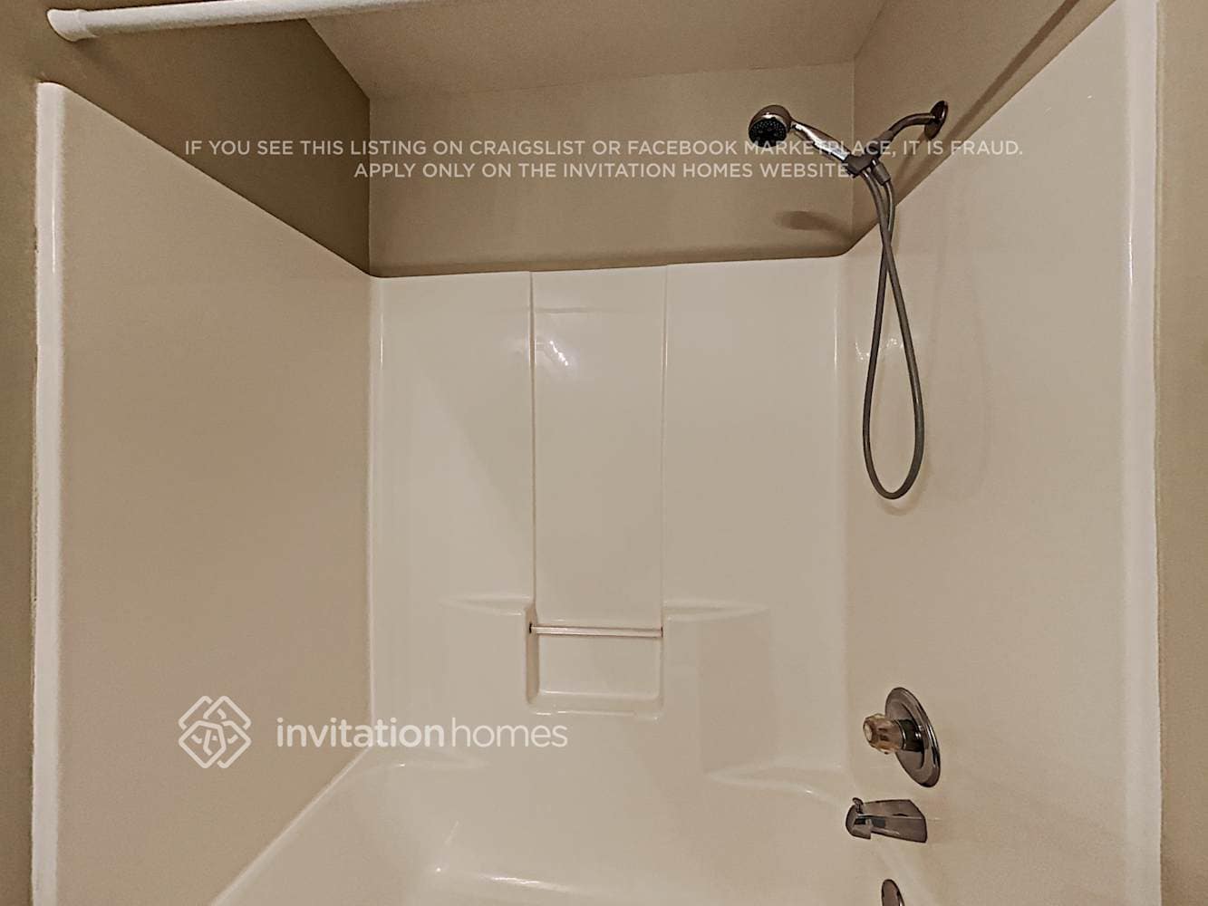 Building Photo - 69 Richmond Way