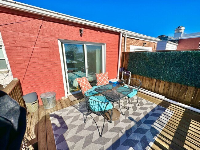 Building Photo - 0394 - Souliotis