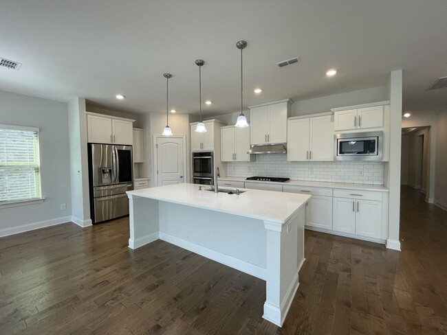 Building Photo - Beautiful home in Foxland Harbor