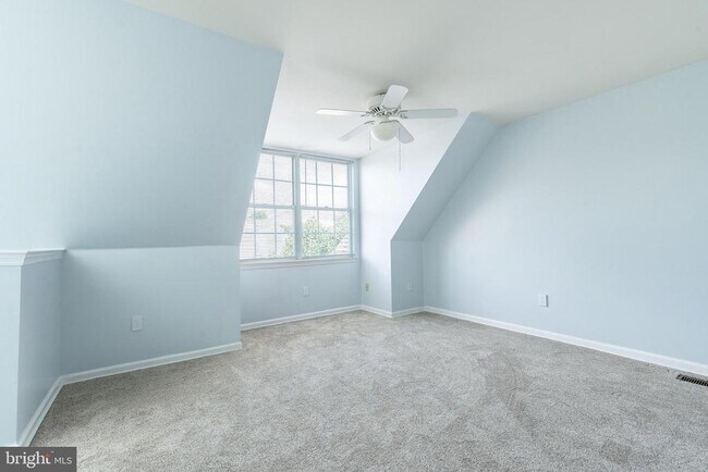 Building Photo - 307 Thyme Ln