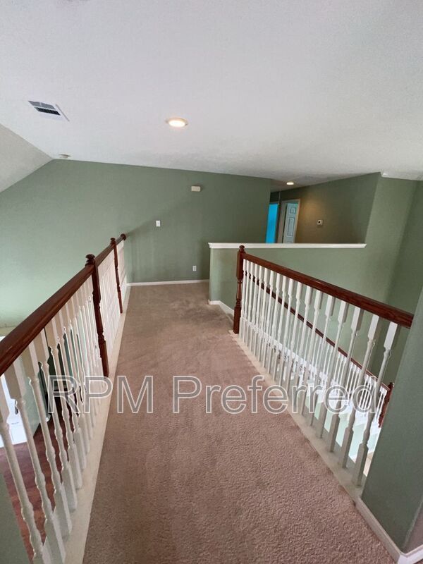 Building Photo - 2513 Flycatcher Cove Dr