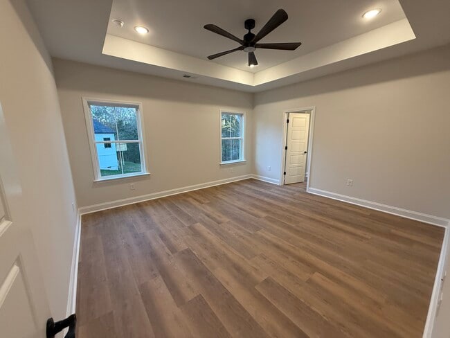 Building Photo - 145 Kennel Rd