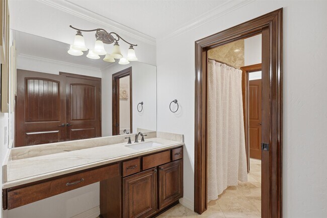 Building Photo - 5330 Fayette St