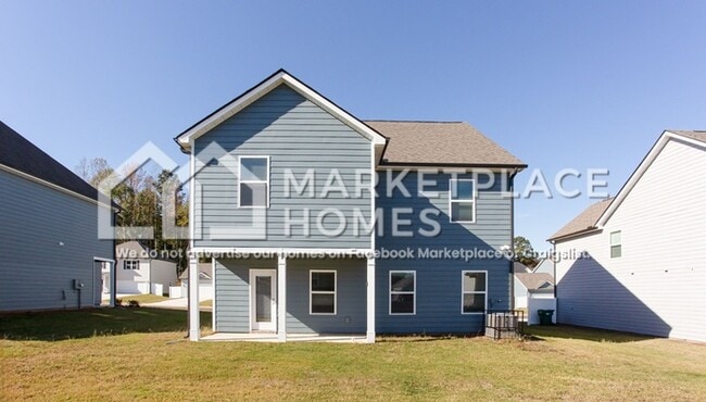 Building Photo - 223 W L Miller Dr