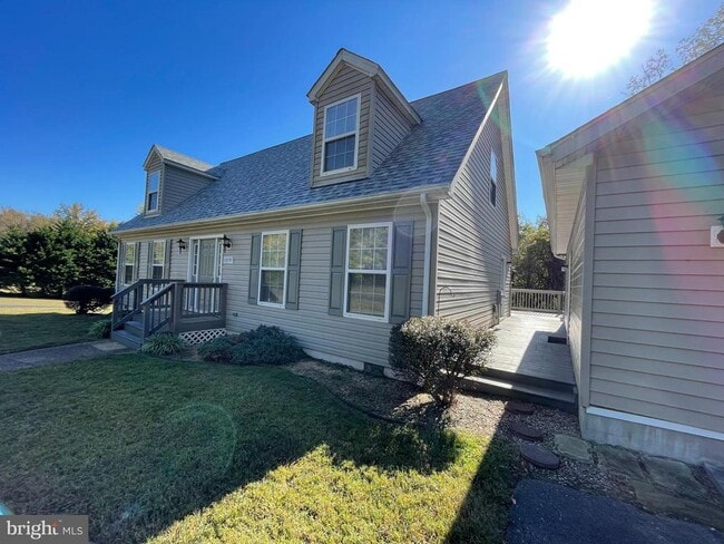 Building Photo - 10197 Madison Dr