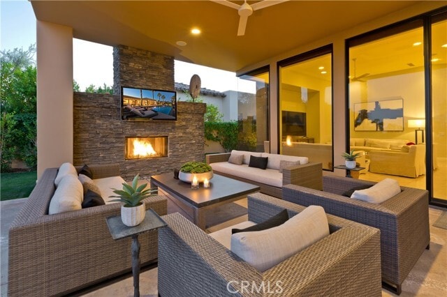 Building Photo - 57780 Troon Way