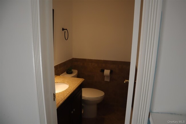 Building Photo - 55 Oakland Ave