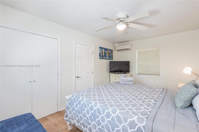 Building Photo - 26 NE 3rd St