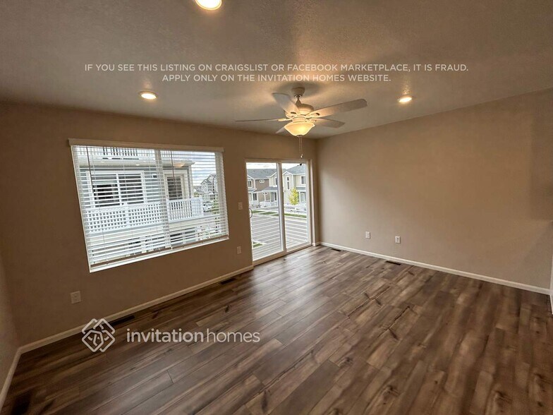 Building Photo - 9374 Oro City Loop