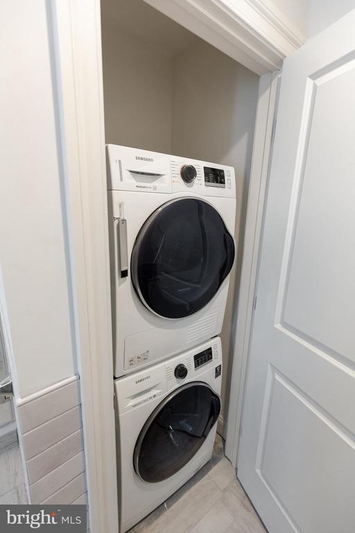 Building Photo - 1411 Walnut St