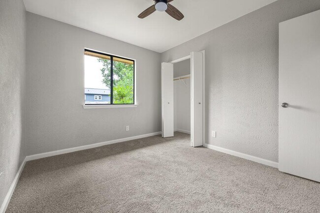 Building Photo - 7804 Turquoise Trail
