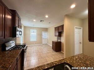 Building Photo - 9023 Quihi Way