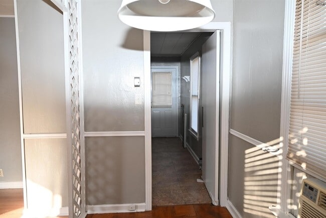 Building Photo - 3402 Grant St