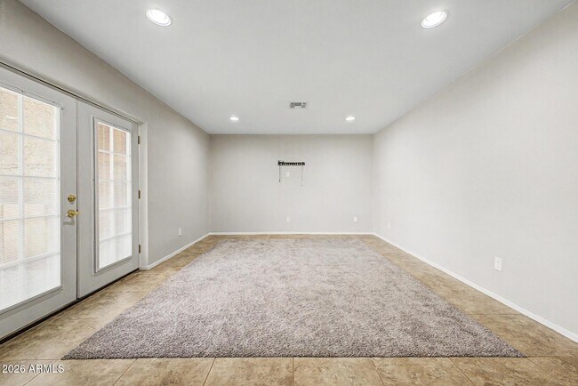 Building Photo - 2629 N 73rd Pl