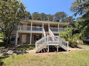 Building Photo - 140 Cumberland Ct
