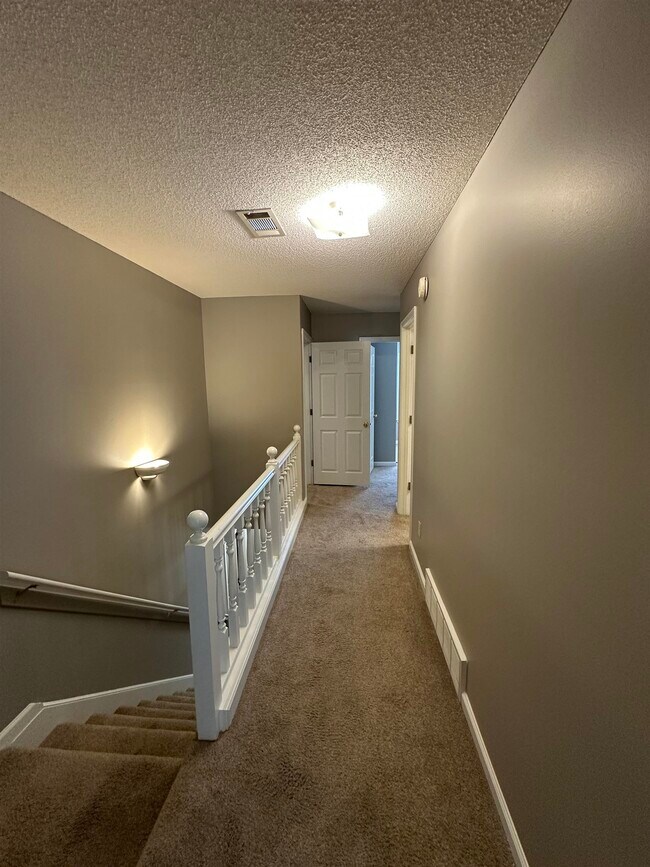 Building Photo - 6248 Lake View Cove