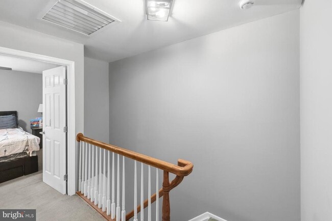Building Photo - 1250 Birchcrest Ct