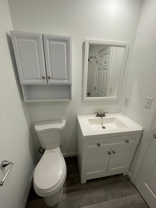 Building Photo - Townhomes Now Available in Strafford MO!