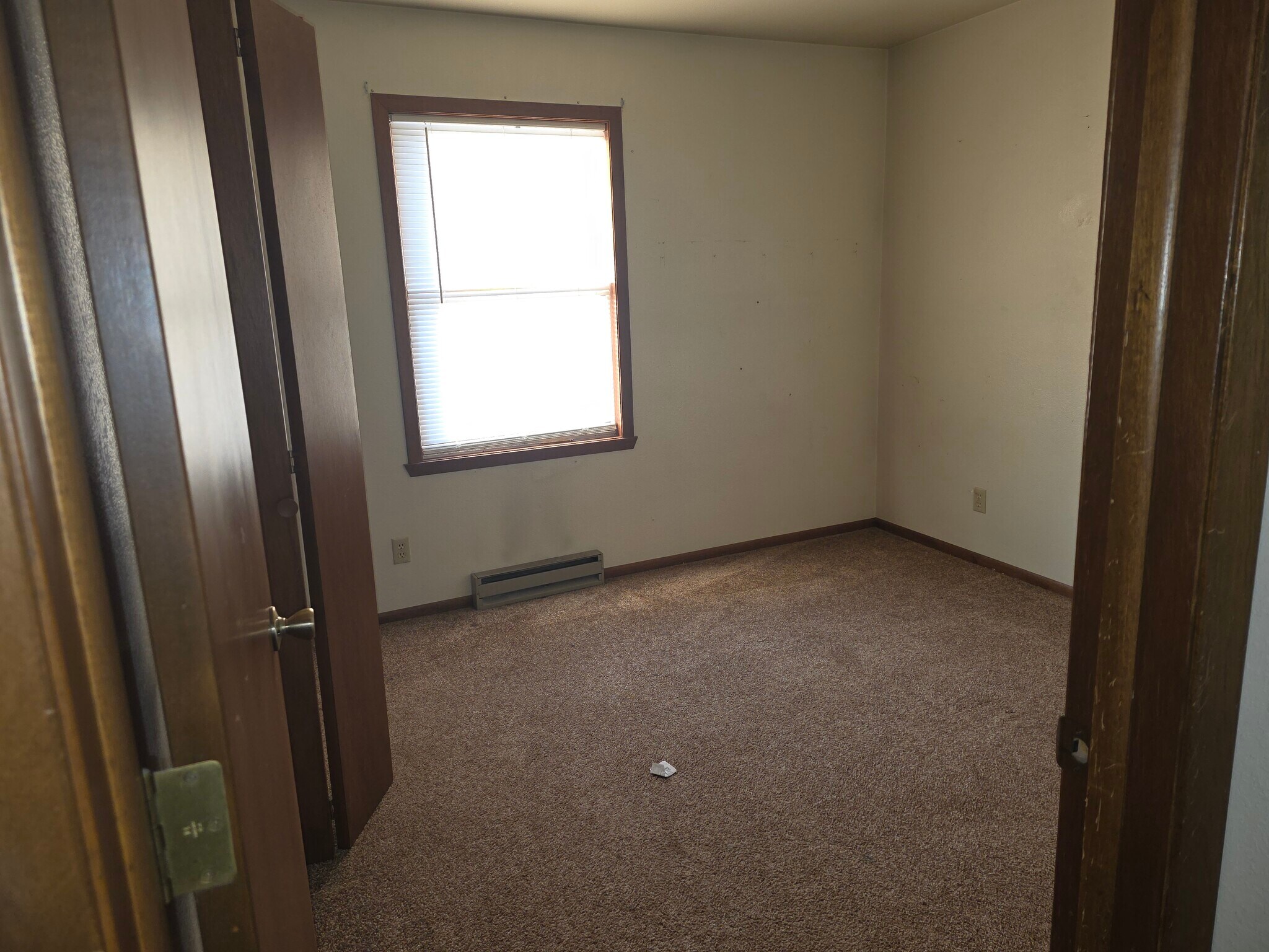 Building Photo - 466 Appleton St