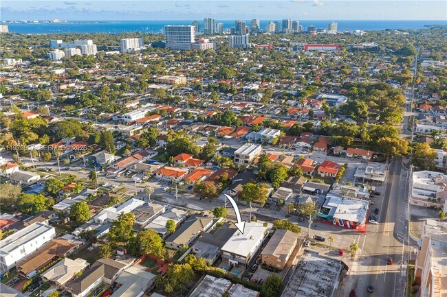 Building Photo - 3187 SW 23rd St