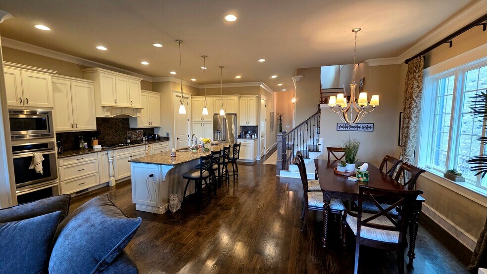 Building Photo - 1442 Leconte Vista Way
