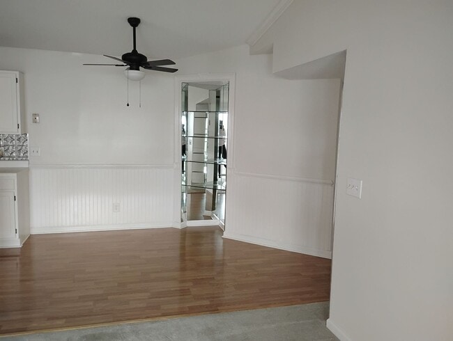 Building Photo - Southbridge VI Unit 2268K