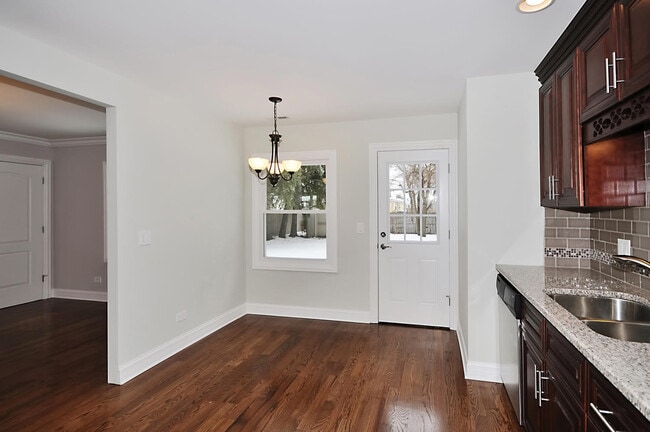 Building Photo - 117 Wilshire Dr