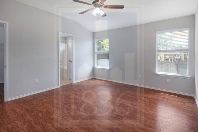Building Photo - 1011 Burgess Dr