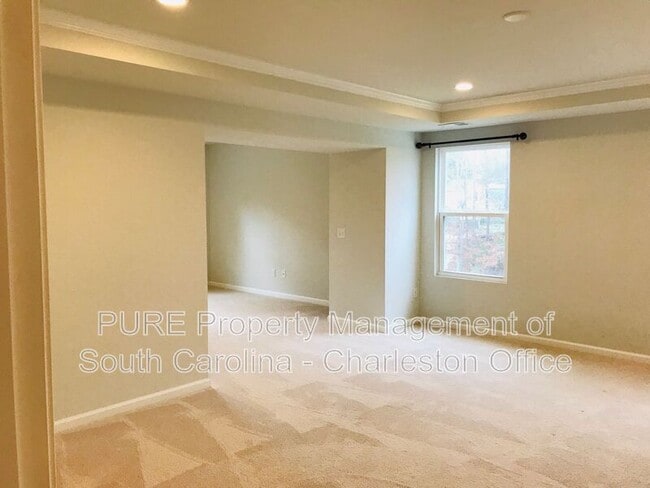 Building Photo - 3071 Conservancy Ln