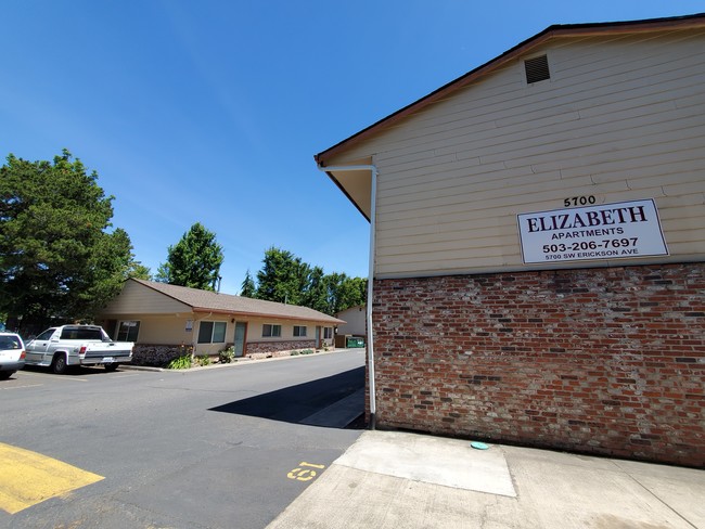 Building Photo - Elizabeth Apartments