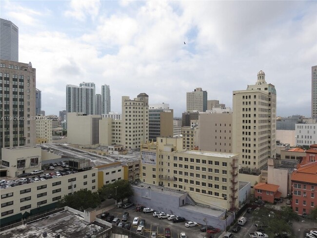 Building Photo - 133 NE 2nd Ave