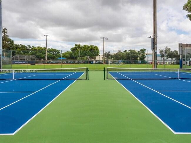 Building Photo - 6300 NW 41st St