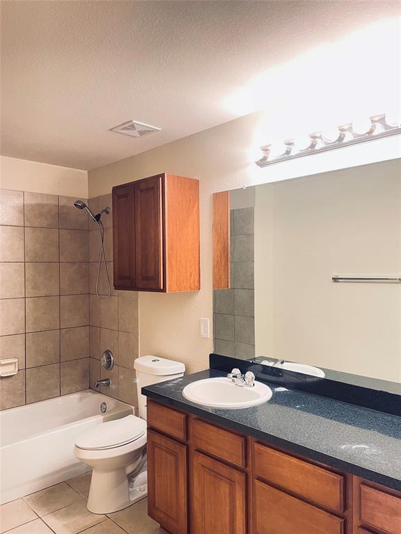 Building Photo - 1410 Bergin Ct