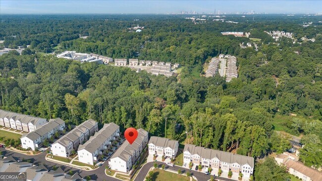 Building Photo - 3376 Macaiva Aly