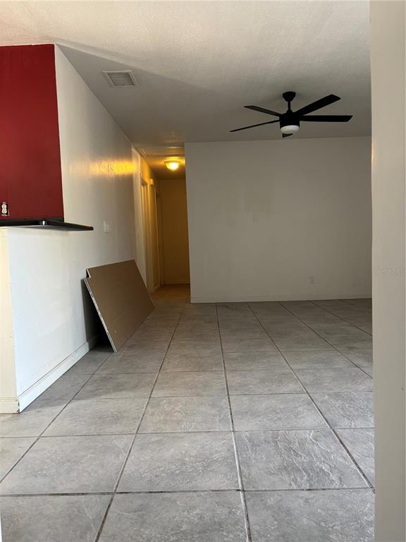 Building Photo - 4006 W Land Ave