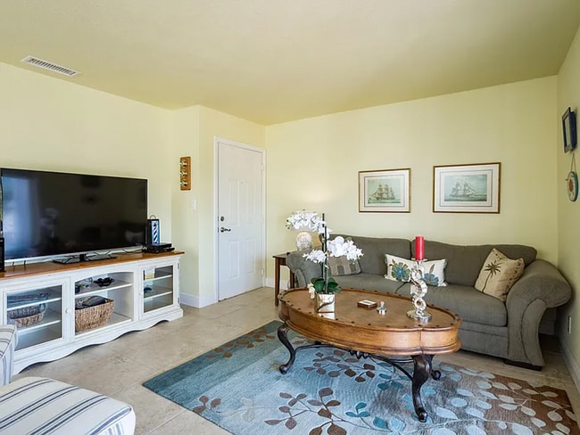 Building Photo - Stunning 2/1 available now at Waterside at Coqunia Key!