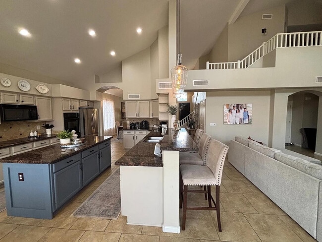 Building Photo - 3136 E Brookwood Ct