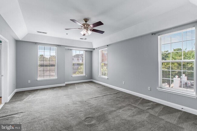 Building Photo - 5900 Great Star Dr