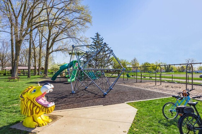 Building Photo - Duke Phillip