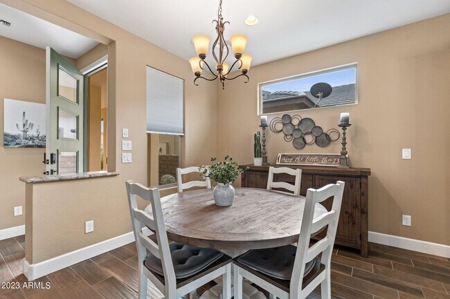 Building Photo - 4456 Covered Wagon Trl