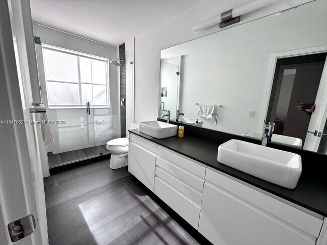 Building Photo - 4411 Foxtail Ln