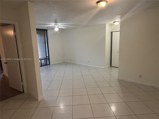 Building Photo - 5661 Riverside Dr