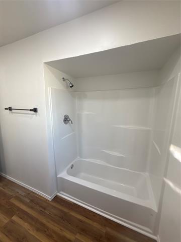 Building Photo - 10121 Muskogee Dr