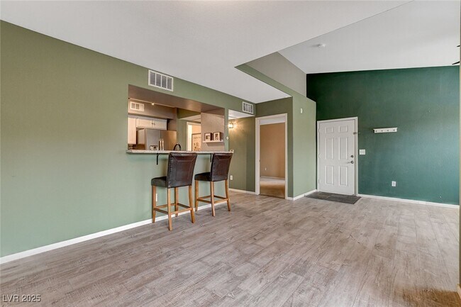 Building Photo - 45 Maleena Mesa St