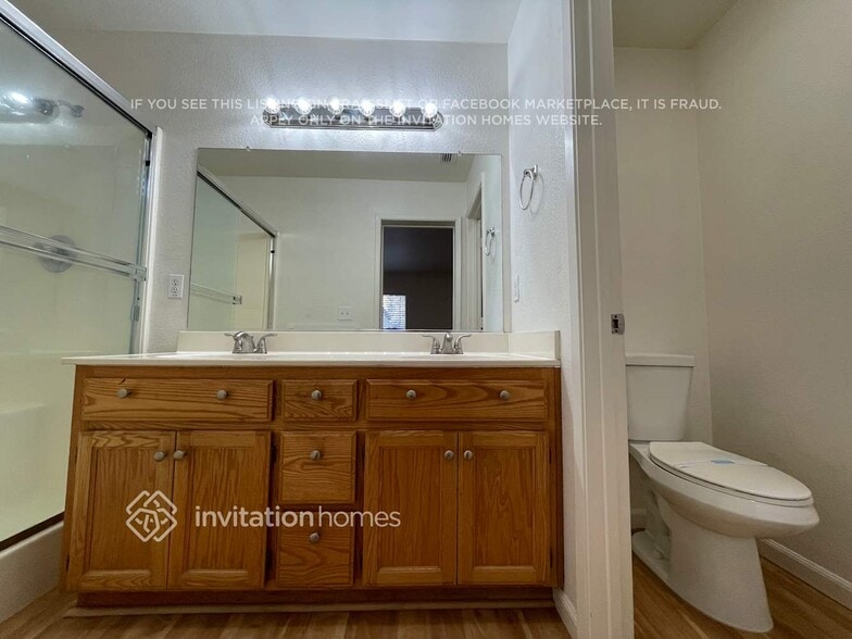 Building Photo - 456 Victory Ave